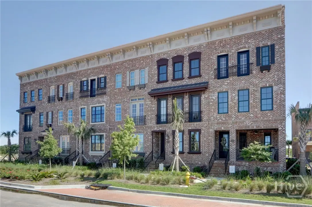 421 Port Street, Savannah, GA 31401 - #1