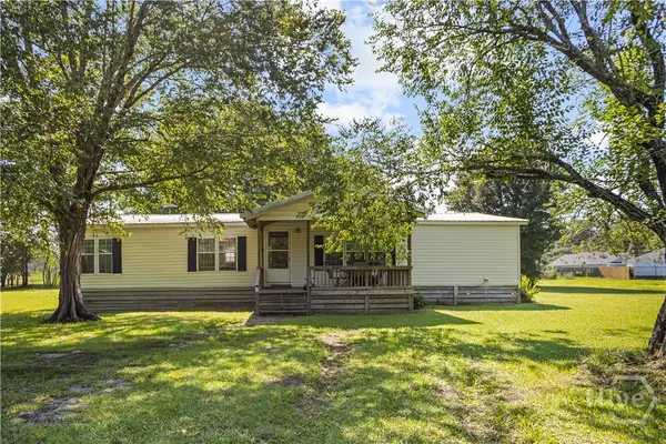 68 NE Levy A Ray Road, Ludowici, GA 31316