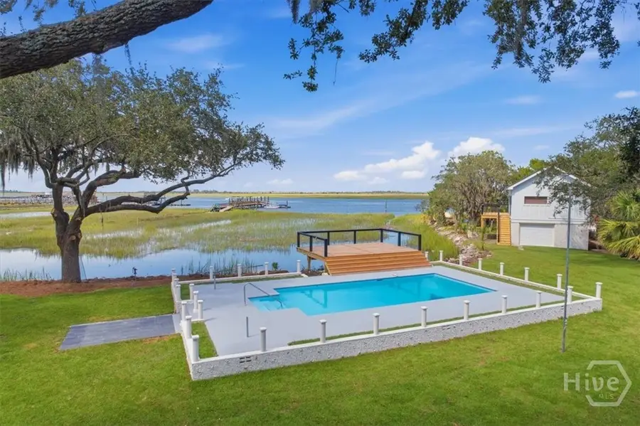 302 E Point Drive, Savannah, GA 31410 - #2
