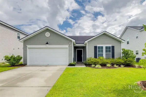 20 Mirror Lake Drive, Savannah, GA 31407