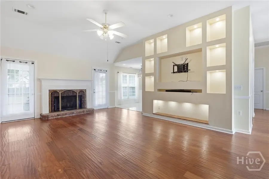 197 Young Way, Richmond Hill, GA 31324 - #3