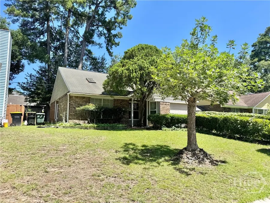 32 N Berwick Drive, Savannah, GA 31406 - #2