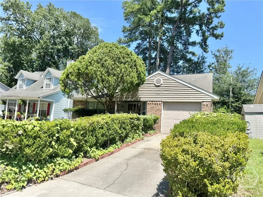32 N Berwick Drive, Savannah, GA 31406 - #3