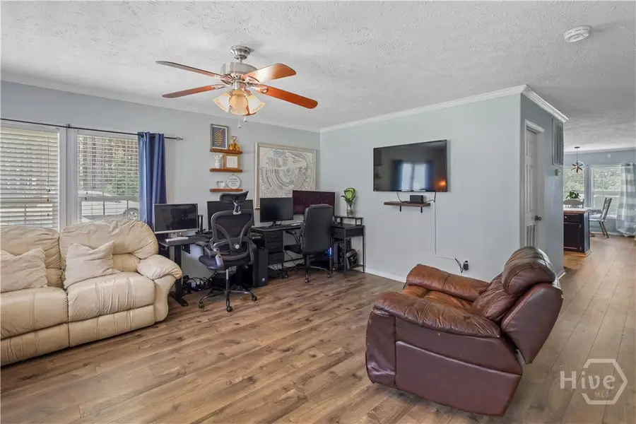 1327 Rl Roberts Road, Pembroke, GA 31321 - #3