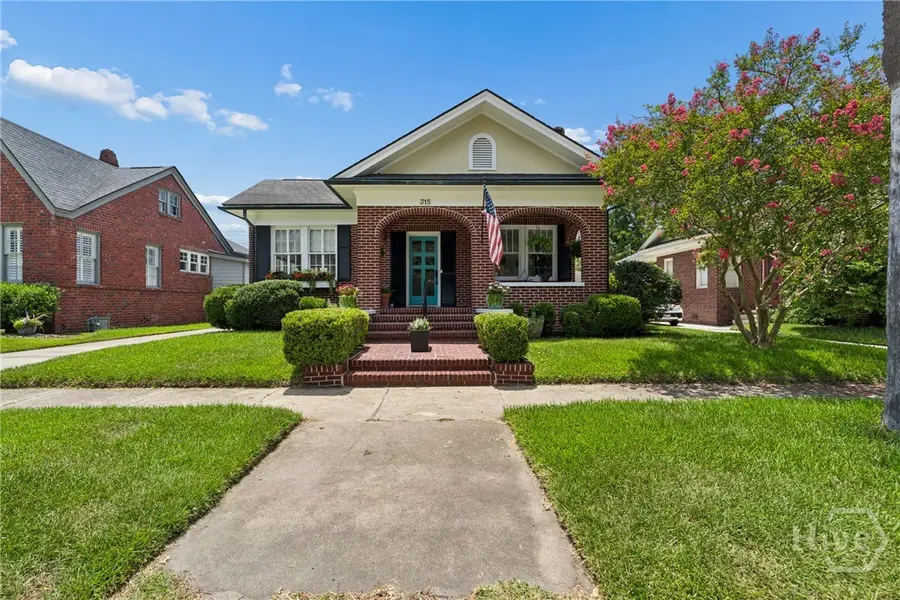 315 E 54th Street, Savannah, GA 31405 - #3