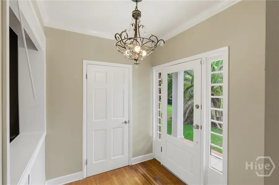8818 Whitefield Avenue, Savannah, GA 31406 - #3
