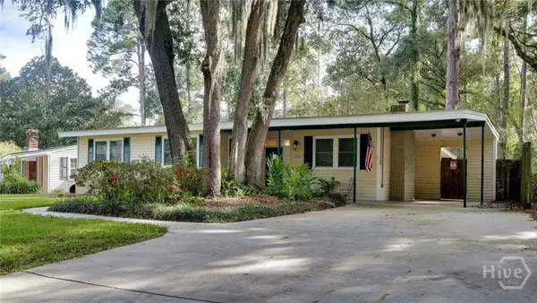 1305 Crossbrook Place, Savannah, GA 31406
