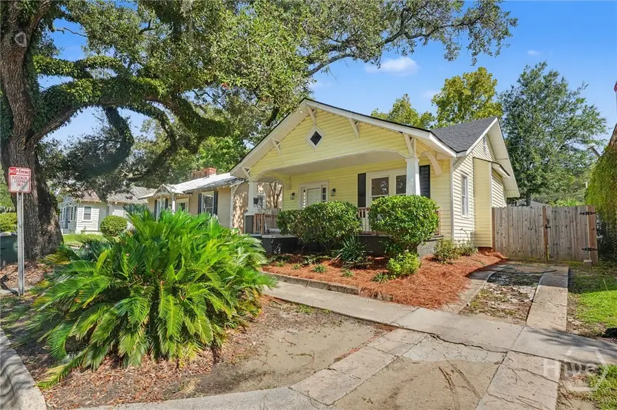 1124 E 37th Street, Savannah, GA 31404 - #2