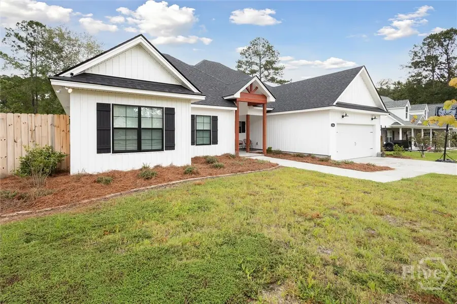 204 Lexington Avenue, Rincon, GA 31326 - #3