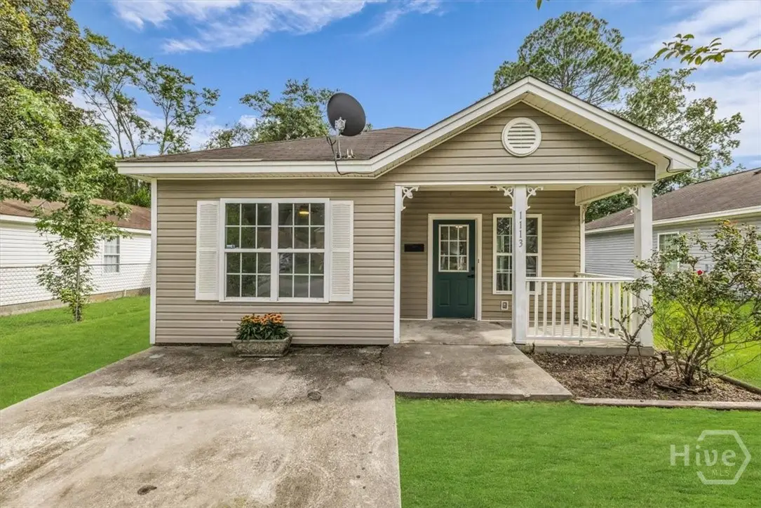 1113 E 59th Street, Savannah, GA 31404 - #1