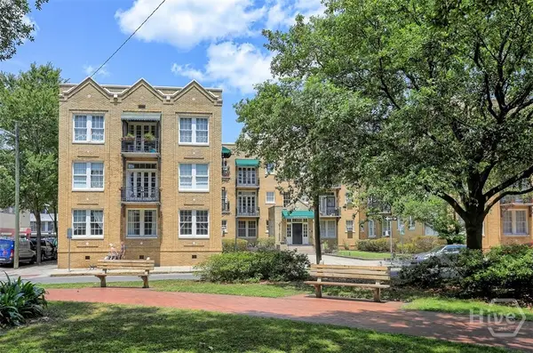210 E State Street #16, Savannah, GA 31401