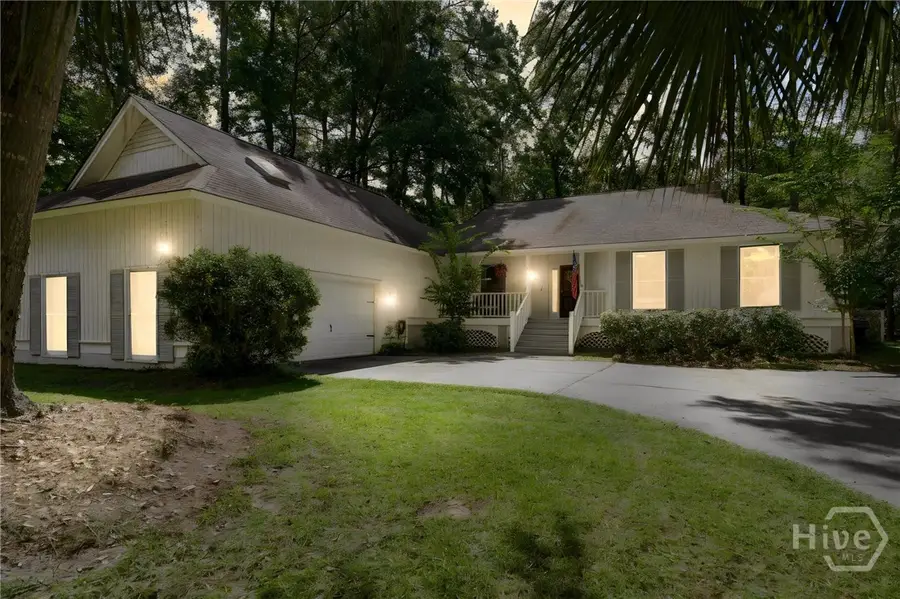 214 Montauk Lane, Richmond Hill, GA 31324 - #2