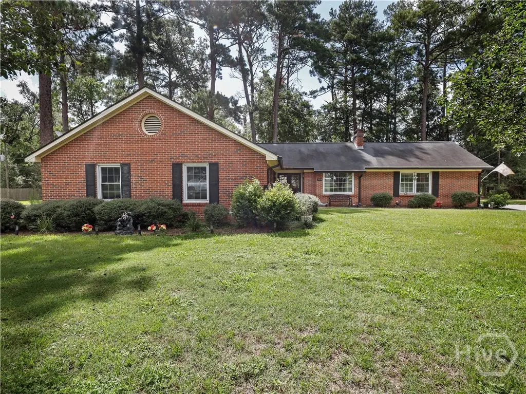 205 W 4th Street, Springfield, GA 31329 - #1