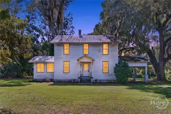 9794 Whitefield Avenue, Savannah, GA 31406