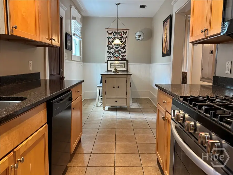 315 E 38th Street #2  A, Savannah, GA 31401 - #3