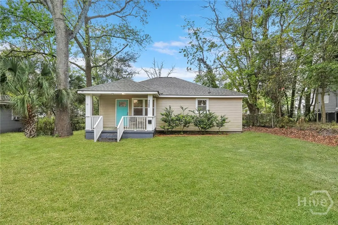 1305 E 32nd Street, Savannah, GA 31404 - #1