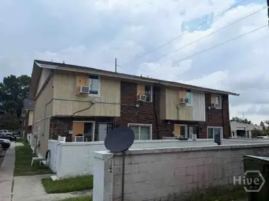 8 Lewis Drive, Savannah, GA 31406