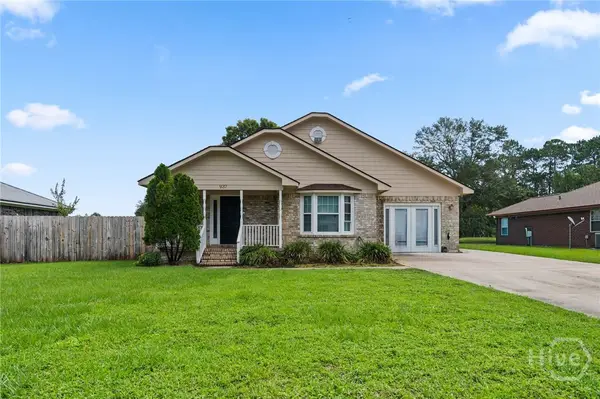 937 Gulfstream Road, Hinesville, GA 31313