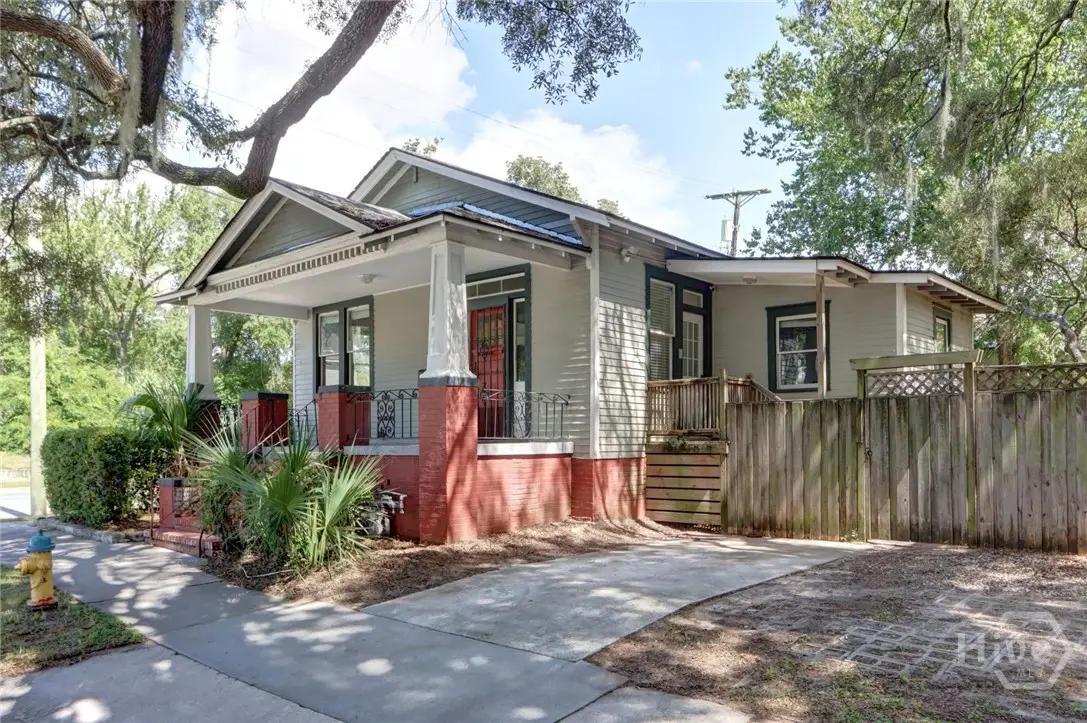 402 E 38th Street, Savannah, GA 31401 - #1