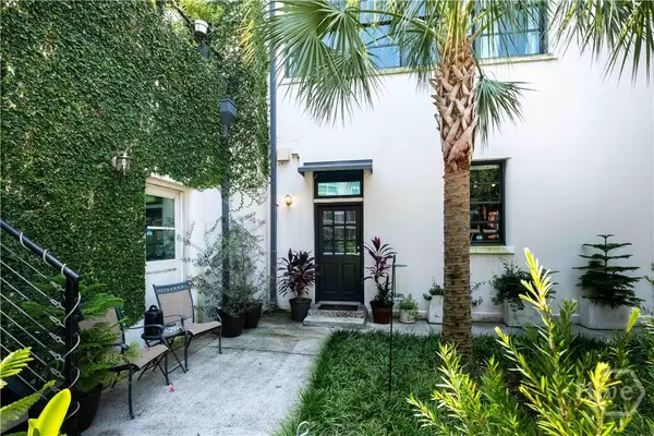 528 Selma Street #B, Savannah, GA 31401