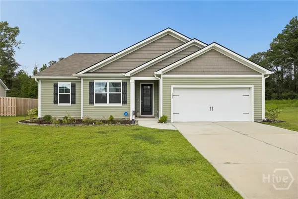 125 Wedge Circle, Richmond Hill, GA 31324