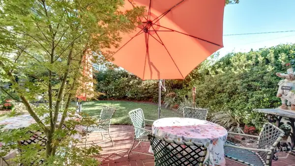 124 E 45th Street, Savannah, GA 31405