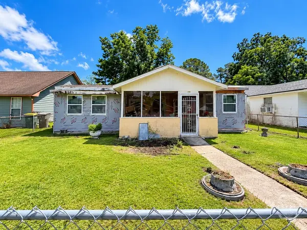 1006 Crosby Street, Savannah, GA 31415