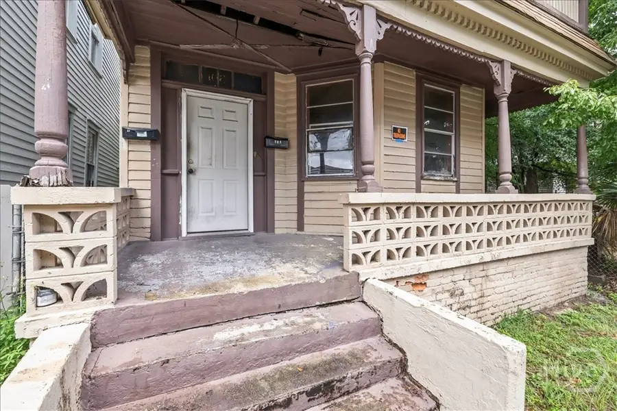 108 W 32nd Street, Savannah, GA 31401 - #2