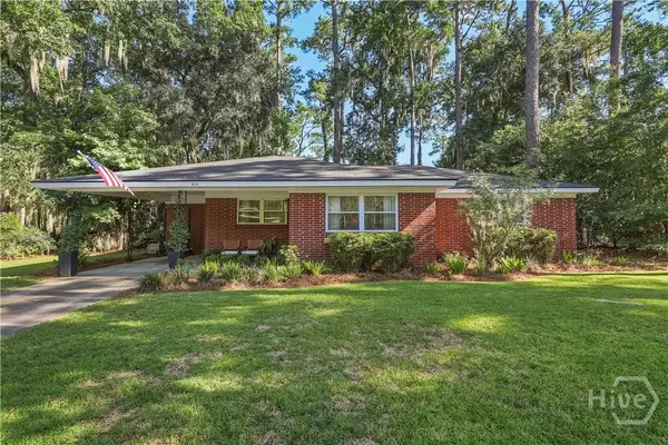 614 Early Street, Savannah, GA 31405