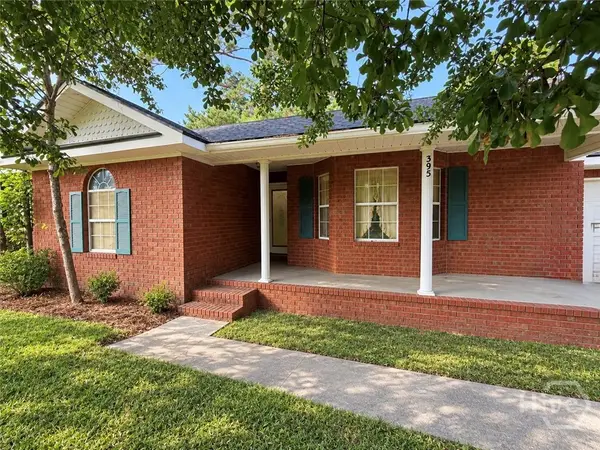 395 Lemans Dr, Bloomingdale, GA 31302