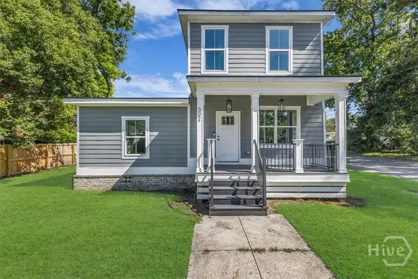 802 W 44th Street, Savannah, GA 31405