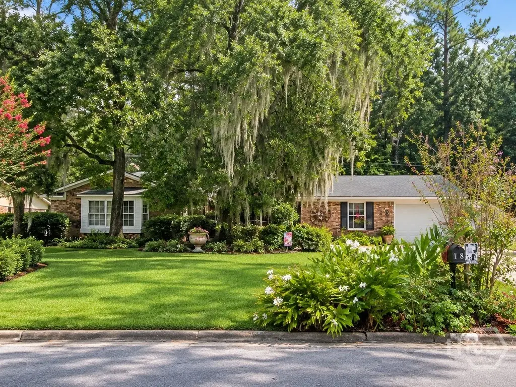 18 E Stillwood Circle, Savannah, GA 31419 - #1