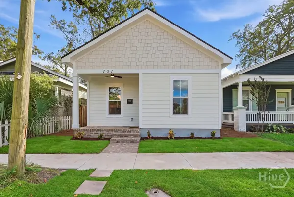 707 E 32nd Street, Savannah, GA 31401