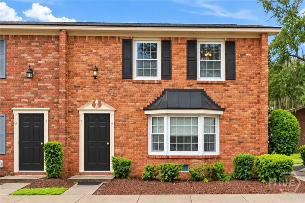 455 Mall Boulevard #76, Savannah, GA 31406