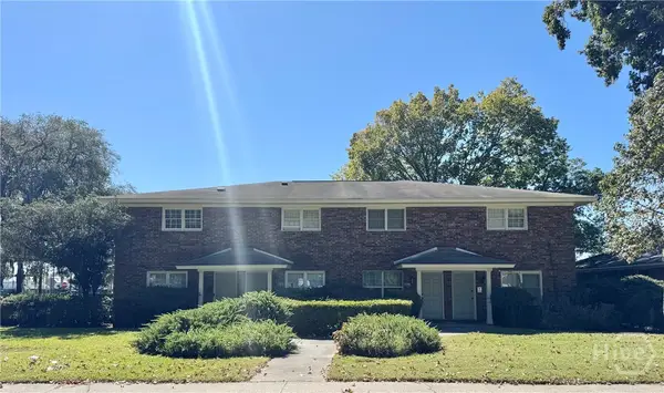 3 Berkley Place, Savannah, GA 31405