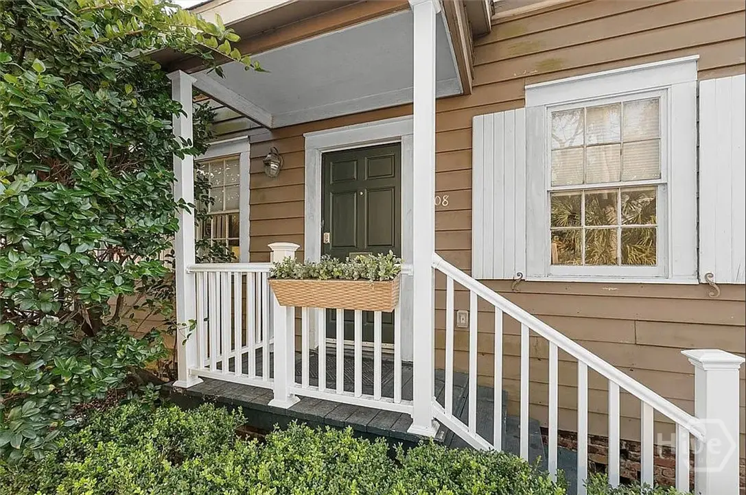 108 W Duffy Lane, Savannah, GA 31401 - #1