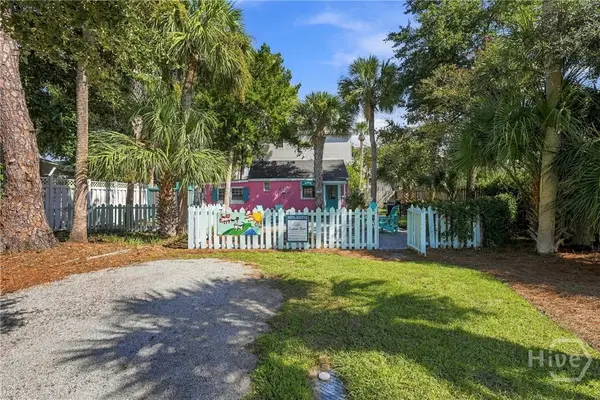 1304 2nd Avenue, Tybee Island, GA 31328