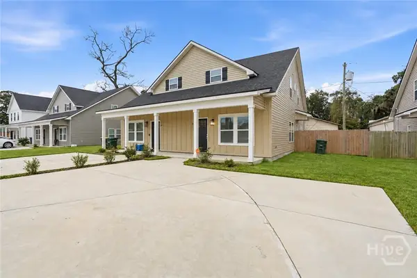33 Travis Street, Savannah, GA 31406
