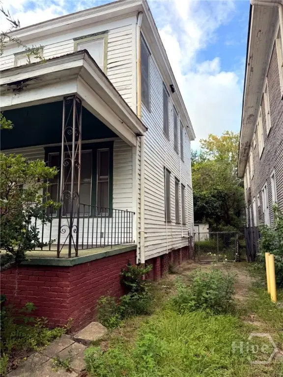 218 W 41st Street, Savannah, GA 31408 - #3