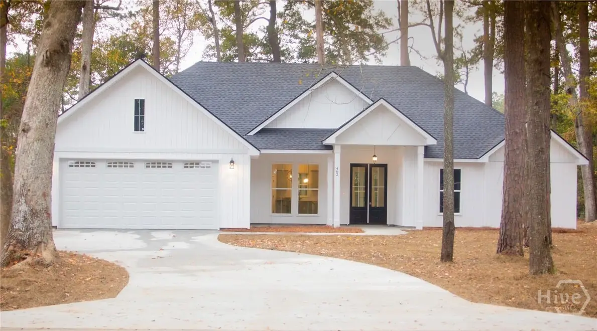 462 West First Street, Midway, GA 31320 - #1