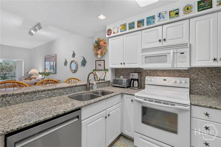 6 Van Horne Avenue #F, Tybee Island, GA 31328 - #3
