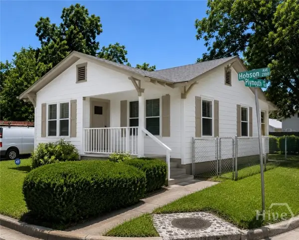 2119 Hobson Avenue, Savannah, GA 31405