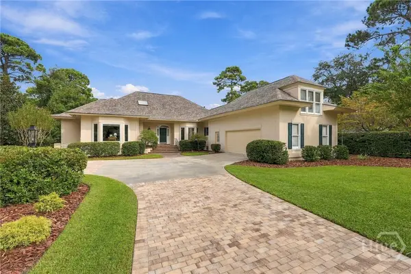 9 Sparkleberry Lane, Savannah, GA 31411