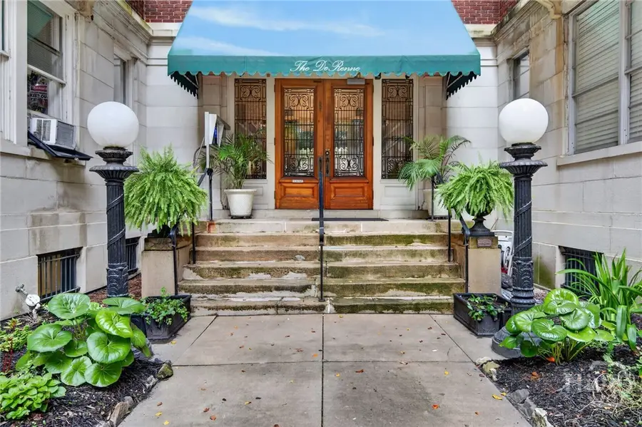 24 E Liberty Street #86, Savannah, GA 31401 - #3