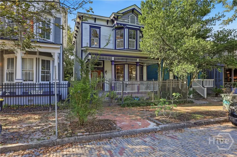 209 W 38th Street, Savannah, GA 31401 - #2