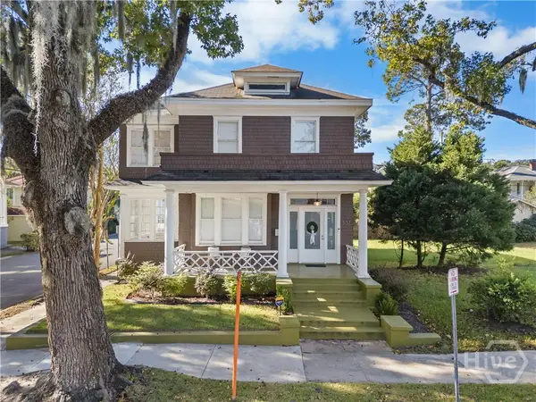 537 E 40th Street, Savannah, GA 31401