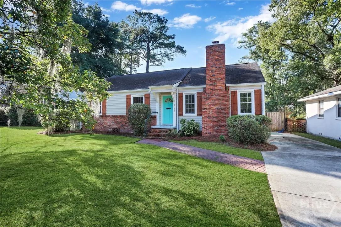121 E 65th Street, Savannah, GA 31405 - #1