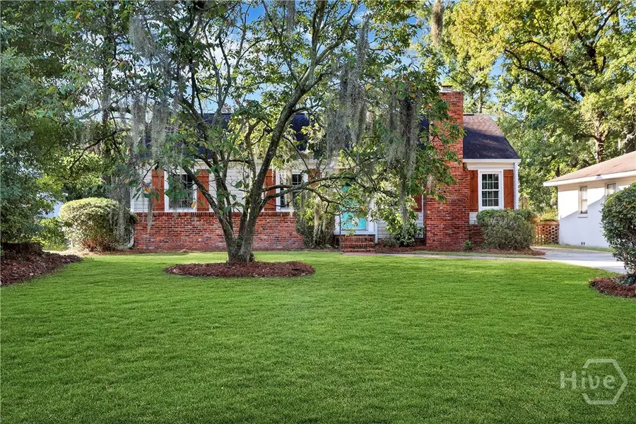 121 E 65th Street, Savannah, GA 31405 - #3