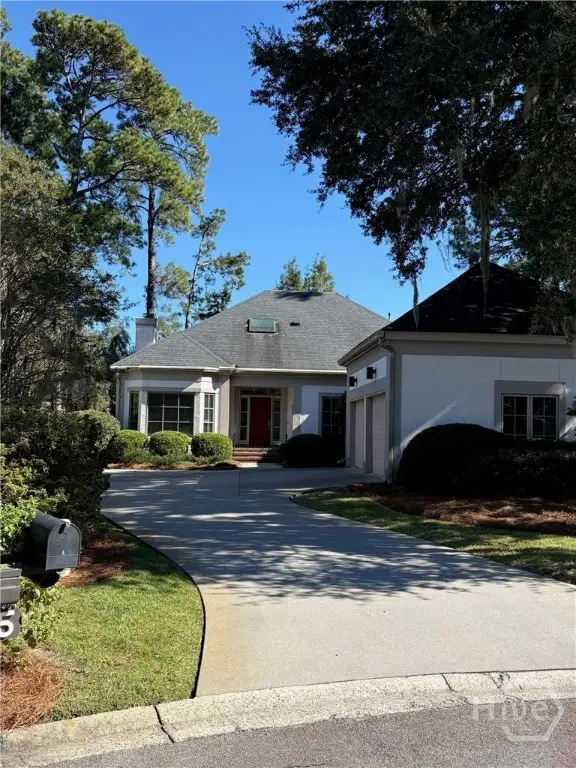 5 Bent Tree Circle, Savannah, GA 31411