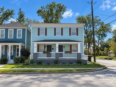 729 E Waldburg Street, Savannah, GA 31401
